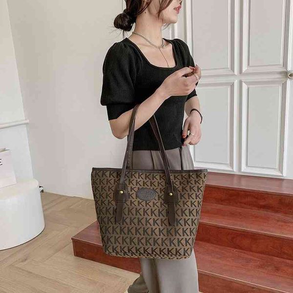 

2022 factory wholesale new bag large capacity texture one shoulder ins fashion canvas women's bag