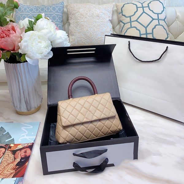 

2020 classic original single french ladies portable flap bag hand-sewn custom large-capacity versatile handbag ing, Black