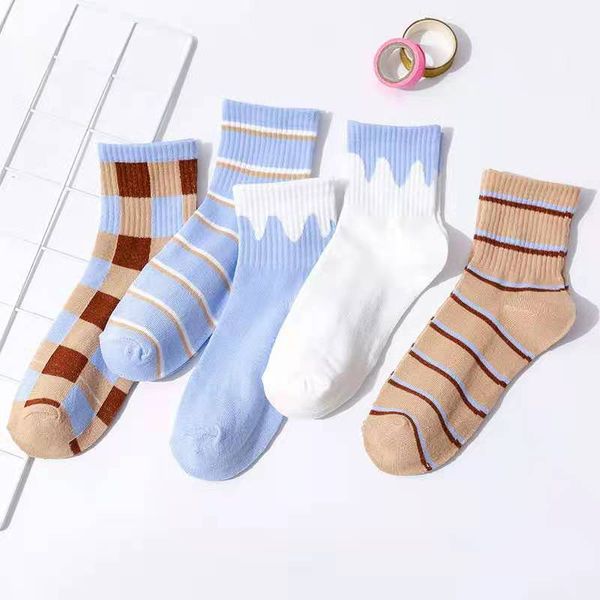 

socks autumn and winter women's japanese hip hop european and american medium tube baseball stockings korean version breathable and ver, Black;white