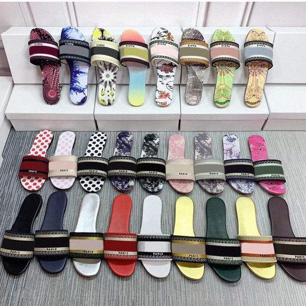 

2022 paris embroidered dazzle dway slipper women ladies scuffs summer beach striped flip flops flat slide slippers sandals cotton designers, Black
