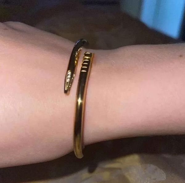 

men women classic bangles nail bracelet titanium steel cuff bangle nlay diamond bracelets hand chains birthday party valentine's gift w, Golden;silver
