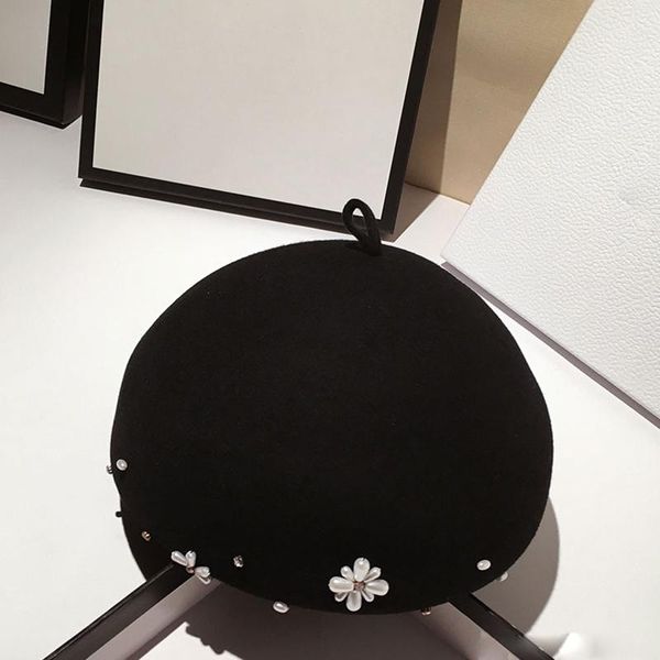 

2021 winter hat painter hat wool beret bonnet female french winter warm pearl berets caps for women beading ski painter, Blue;gray