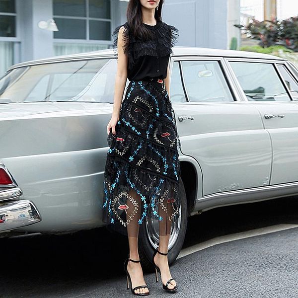 

summer 2020 new fashion party casual black knit mesh embroidery half skirt vintage elegant chic women's sets1, White