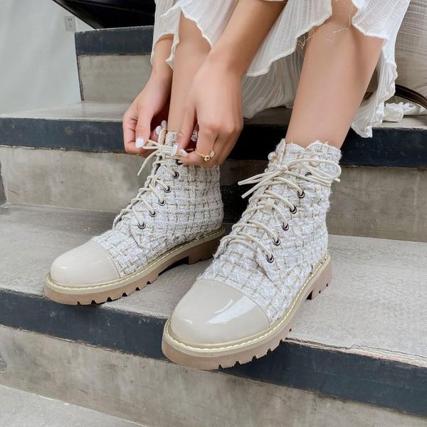 

deep mouth ankle boots women's 2020 new autumn and winter round-toe bian zhi xue women's flat lace boots high-top, Black