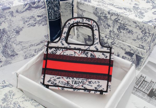 

ethnic 2020 paris luxury mini totes canvas shopping handbags style retro handmade fashion designer new embroidery pattern embroidery ba hbap, Red;black
