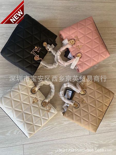 

new lyn unm portable shoulder big princess bag