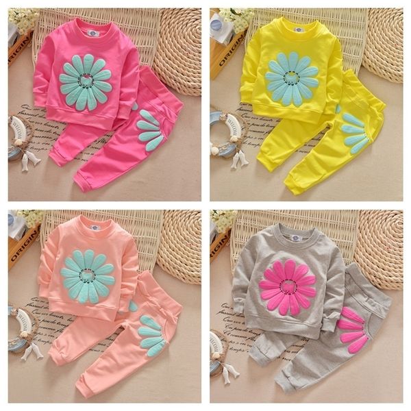 

90-120cm kids daisy outfit 2021 spring girls sunflower hoodie t shirt and pants two piece tracksuit designers sportswear casual suit g12804, White
