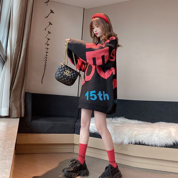 

39 yuan welfare sample pregnant women's sweater, White