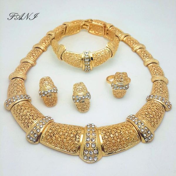 

fani dubai gold bridal ювелирные изделия комплект бренда нигерийская свадьба аксессуары женщины ожерелье / серьги / браслет / кольцо ювелирн, Silver