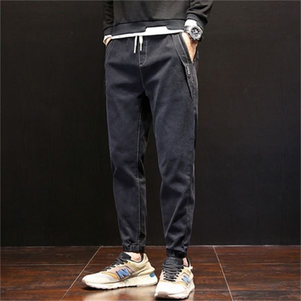 

2021 new hip hop design brand jeans for men's straight fashion distressed moto bike vintage jean plus size 49mo, Blue