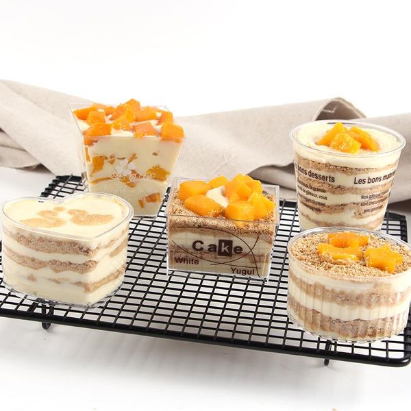 

50pcs birthday wedding christmas party favors baking dessert box ice cream pudding cake transparent hard plastic cup with lid