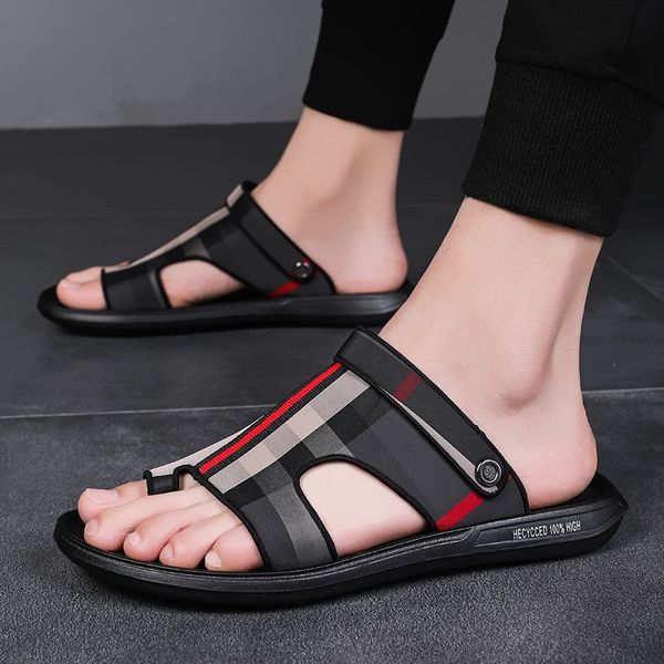 

combination of 2020 new spring one line slipper men's leisure personality trend ins antiskid beach shoes c1212, Black;white
