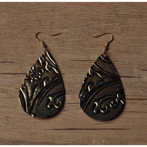 

s685 fashion jewelry women's pu leather earrings embossing water-drop faux leather sqczrc queen66, Silver