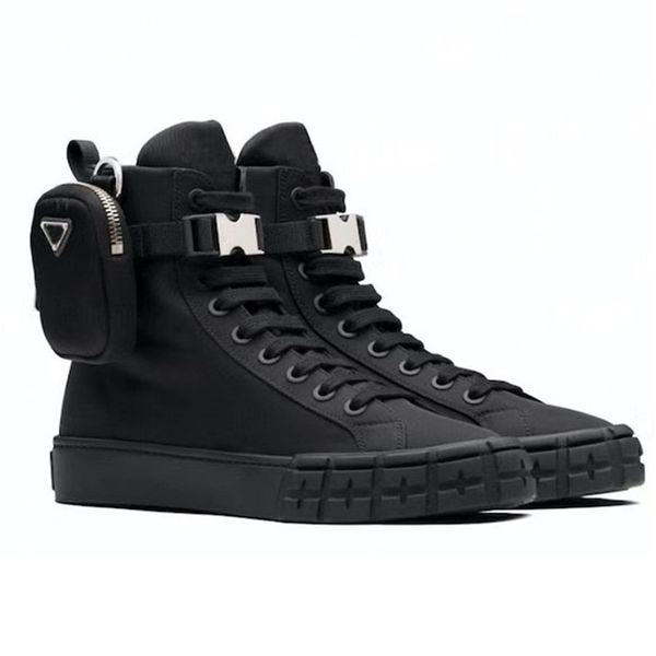 

designer casual shoes with bag wheel re-nylon sneakers combat boots platform shoes white black brown fashion lace up runner trainers men 40-