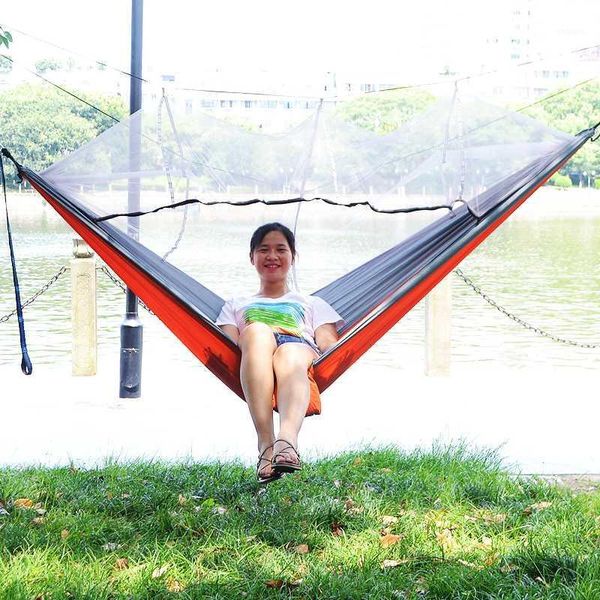 

outdoor ultralight camping tree hammock bed with mosquito net 260*140cm hanging bed portable parachute nylon double hammock1