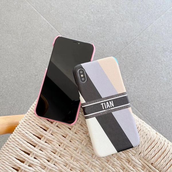 

fashion iphone 12 case designer letter rainbow multicolor protective cover for 11pro max 12pro 11 xr xs 7/8p new protective phone case