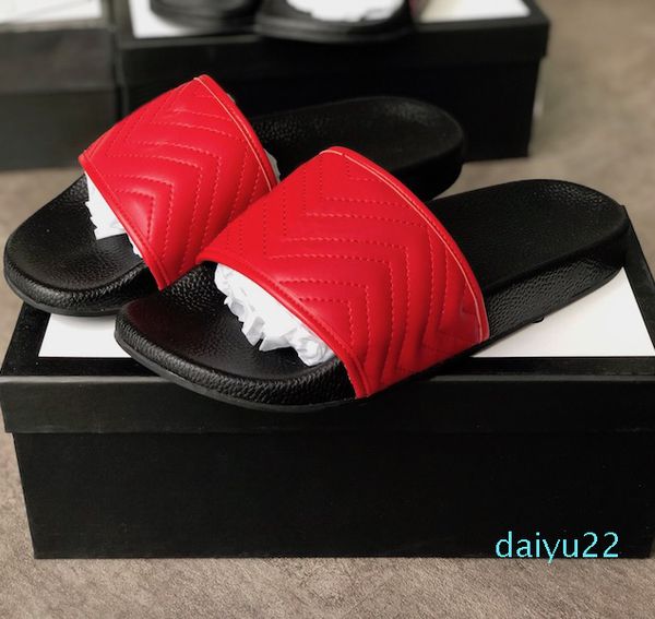 Sandálias Designer Moda Mulheres Listrado Slides Fundos de Engrenagens Causal Não-deslizamento Verão Huaraches Chinelos Flip Flops Tamanho 5-11