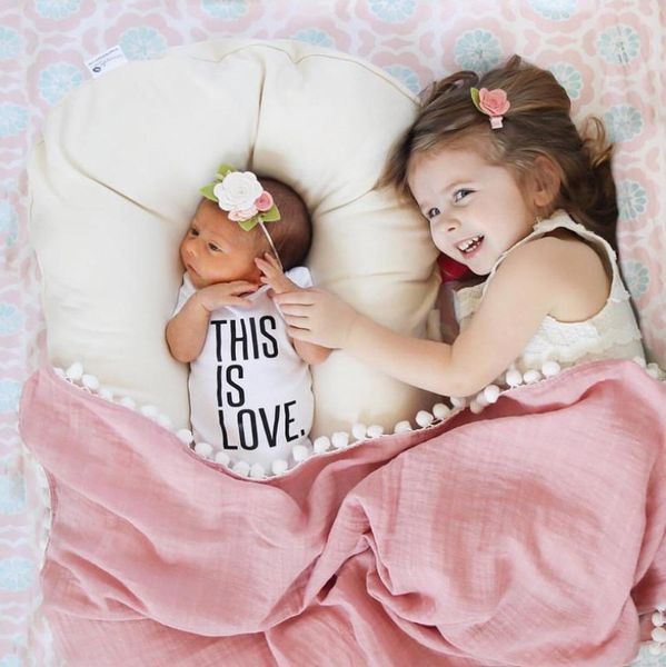

baby blankets newborn cotton muslin swaddle baby bath blanket bedding pom pom swaddle wraps infant born pgraphy props quilt lj201204