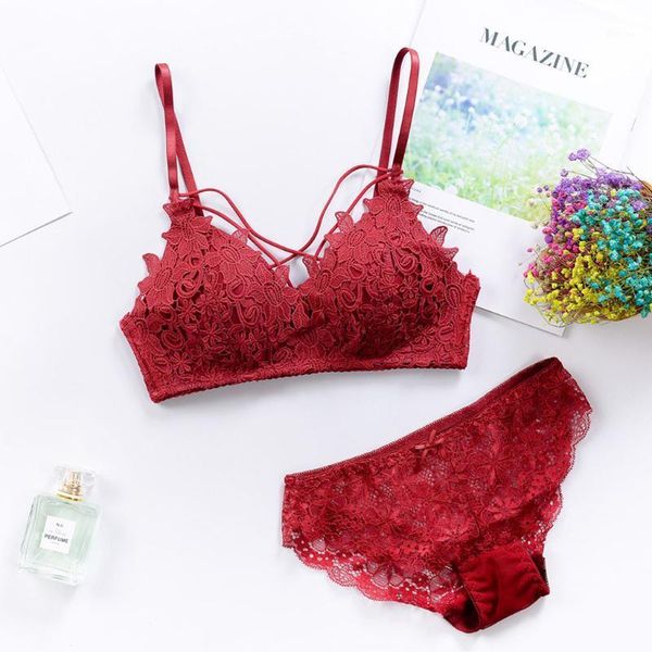 

fashion lingerie bra underpants thong set women lace underwear hollow out underwear suit female erotic lingeries1, Red;black