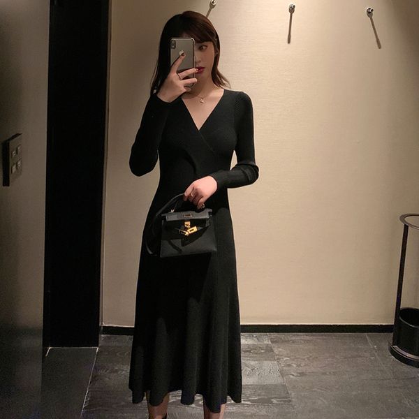

2021 new french knit dress new temperament with a base hepburn style female ndve, Black;gray
