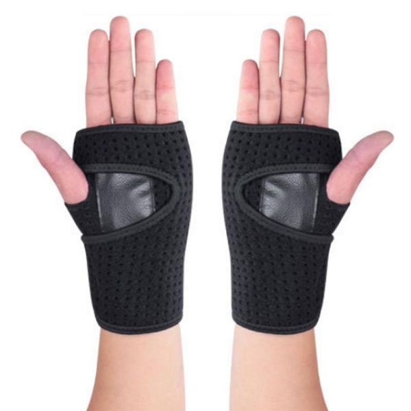 

anti-skid training handle large area full palm pad raised anti-skid to enhance grip wrist support sports safety, Black;red