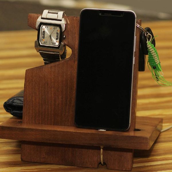 

custom sample high-end solid wood universal mobile phone base for deskdecoration