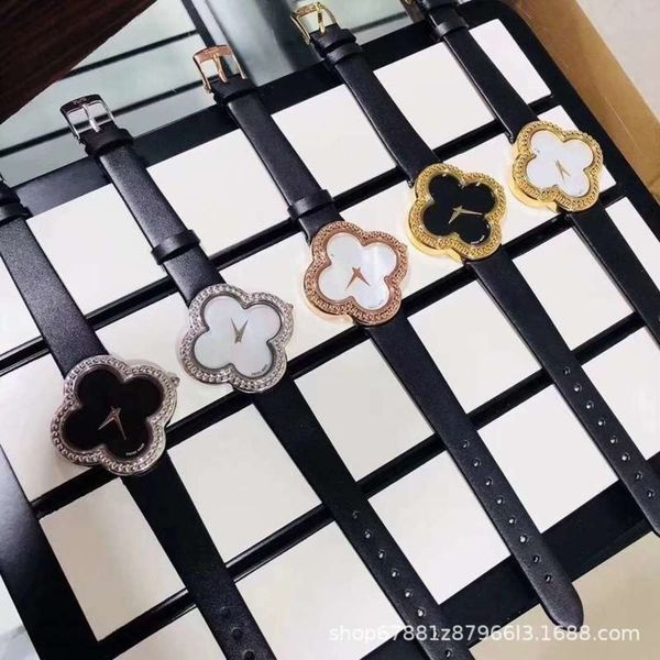 

leather grass broadcast leaf of lucky live four lady elegant quartz watch 2021, Slivery;brown