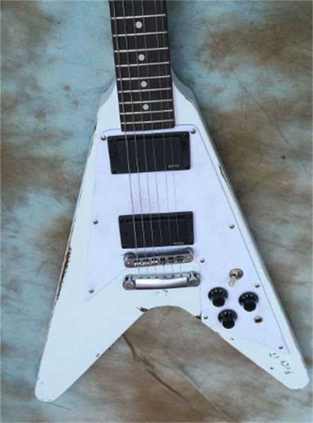 

electric guitar in stock, james hetfield v flying it, in stock, you will get what you see, quality guitar. guitars guitarra