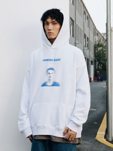 

men figure & slogan graphic kangaroo pocket hooded sweatshirt y27v#, Black