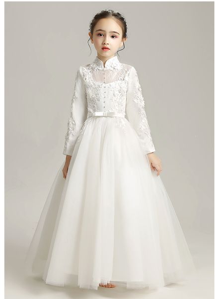 

2020 new long-sleeved long white waist decoration dress is simple, good-looking and fashionable, hand-made flower puff skirt hosts the piano, White;blue