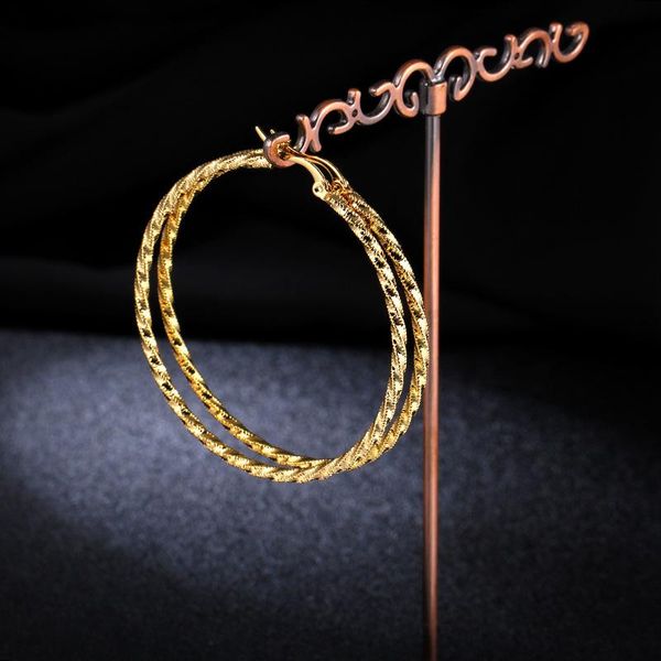 

Classic Women Girls Stainless Steel Hoop Earrings Gold Color Twisted Circle Round Carved Flower Loop Earing Wholesale Promotion, Golden;silver