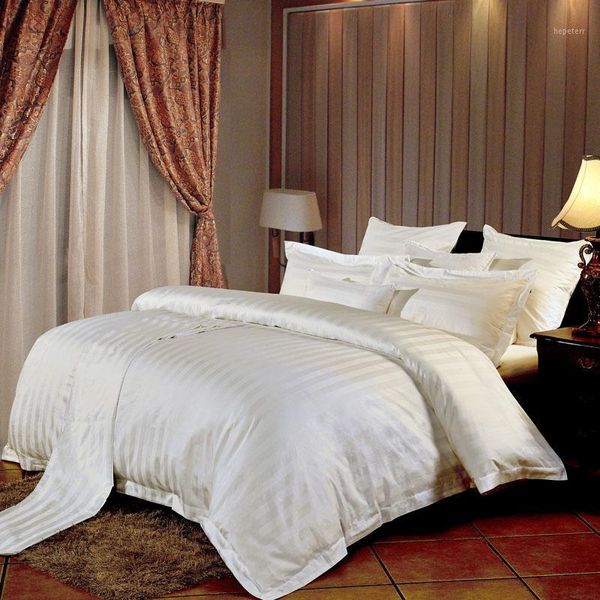 

3cm satinj jacquard 100%cotton bedding sets  king size 4pcs bed linen sheets duvet cover set1