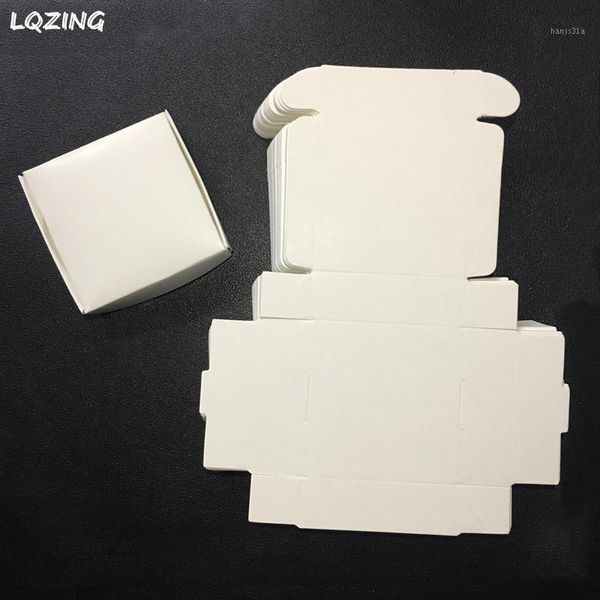 

20pcs 5.8*5.8*3.2cm blank kraft paper aircraft box white black paper diy boxes for jewelry candy handmade soap gift package1