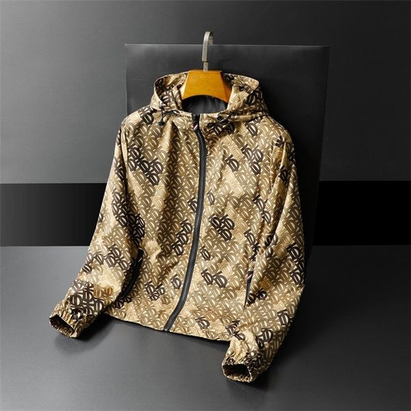 

famous men's outdoor sports jacket spring and autumn hoodie long sleeve casual coat black 2020 new designer t-shirt men's jacke, Black;brown
