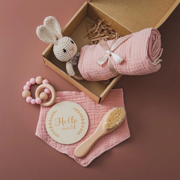 

1set baby bath toy set baby bath towel wooden rattle bracelet crochet rattles toys infant bath products newborn bed bellq1221
