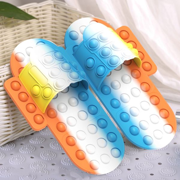 Fidget Toy Shoes Pés Acupoint Estimulação Slippers Sensory Push Bubble Finger Squeeze Bubbles Moda Moda Silicone Adulto Crianças Descompression Slides