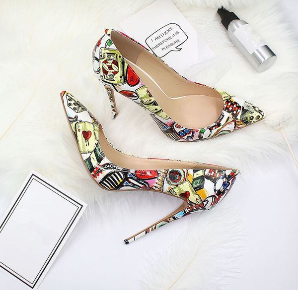

new patent print. woman pointed to toe high heels. high-heeled bombs. ocgs, Black