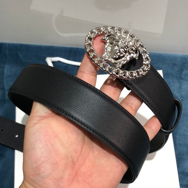 

2021 latest popular belt casual metal smooth buckle belt width waist chain with box, Black;brown