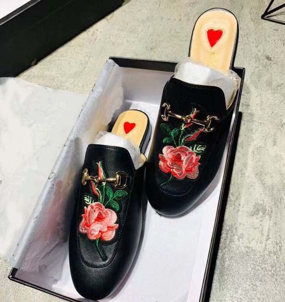 

ciabatte pelle morbida pelle di vacchetta scarpe da donna pigro di lusso ciabatte da spiaggia fibbia metallo pantofole classic gu120 06, Black