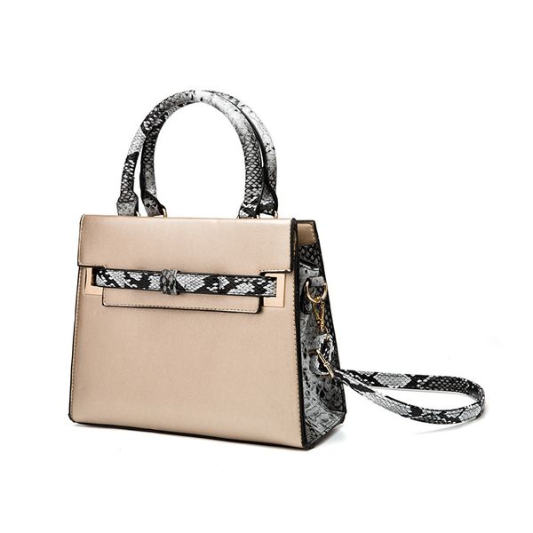 

2020luxurysdesigners