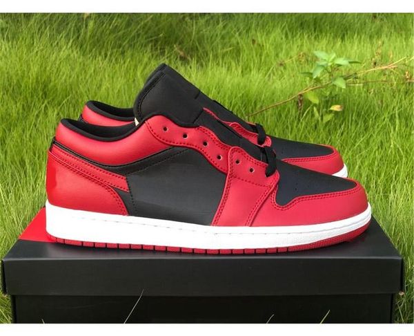 

authentic 1 low varsity red outdoor shoes men varsity red summit white black trainers sports sneaker with box