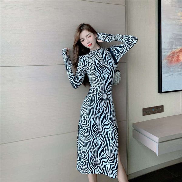 

women's new fall fashion 2020 high slit long zebra print show thin buttock knitted dress, Black;gray