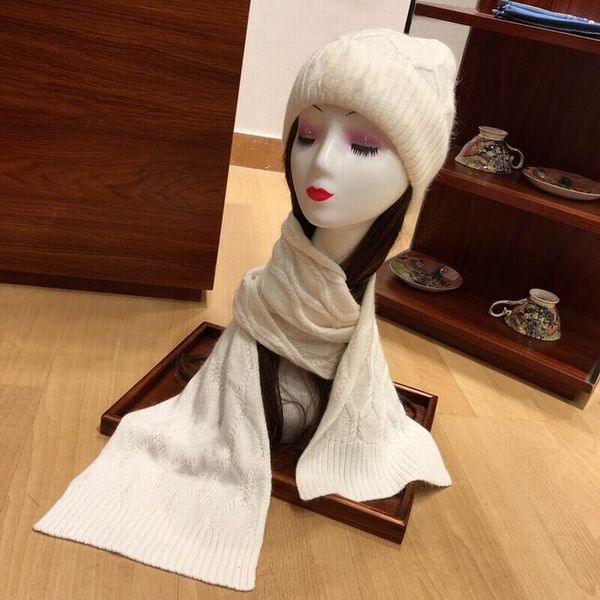 

2020 cotton knitting beige scarves and hats with plaid & tartan sets women winter comfortable warm sets with box, Blue;gray