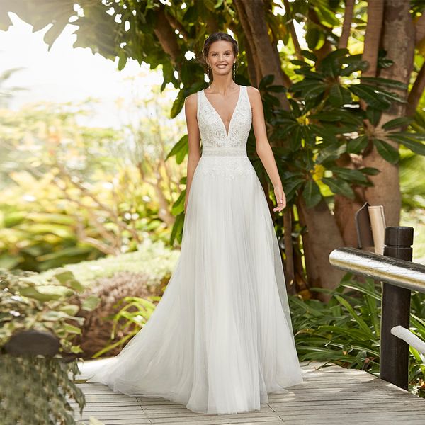 

new 2021 a line wedding es v neck sleeveless bohemian bridal sweep train soft tulle lace robe de mariee gikf, White