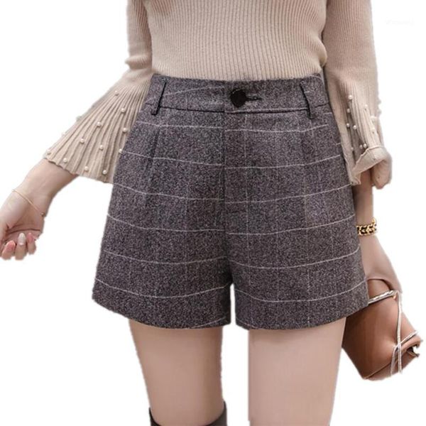 

2020 autumn winter high waist plaid shorts women woolen shorts female silm casual boot cut jeans women s5571, White;black