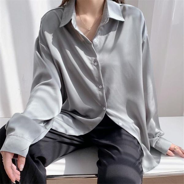 

2020 autumn women fashion long sleeves satin loose blouse vintage femme v neck street shirts elegant soft blouse of7527, White