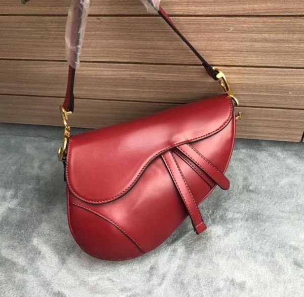 

luxury classic bags handbag high fashion leather womens shoulder bag saddle quality new bag shoulder designer handbag metal letter qlssx
