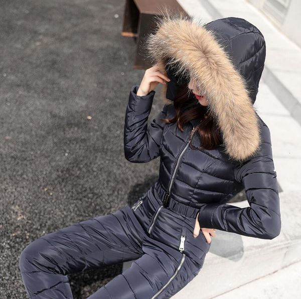 

2021 jacket and pants snowboard ski tuesdays female monkeys winter outdoor saving global russia q457 mkjx, White