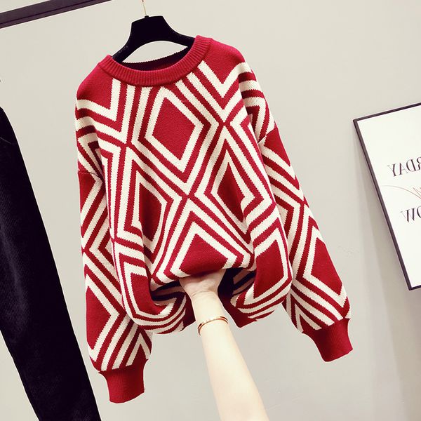 

coat can be used with red lady's sweater, women's autumn and winter dress, the new style of loose wear in 2020, White;black