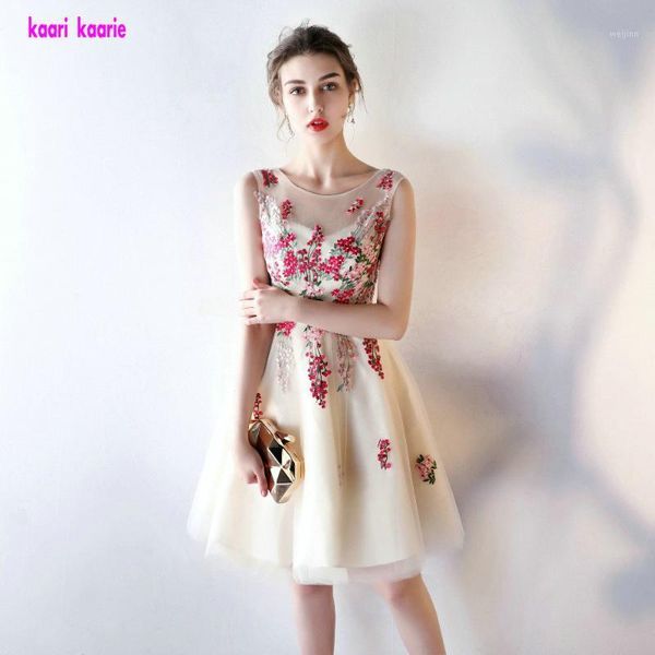 

fashion champagne lace short prom dresses 2019 new scoop colorful appliques tulle a line homecoming dresses vestido de formatura1, White;black